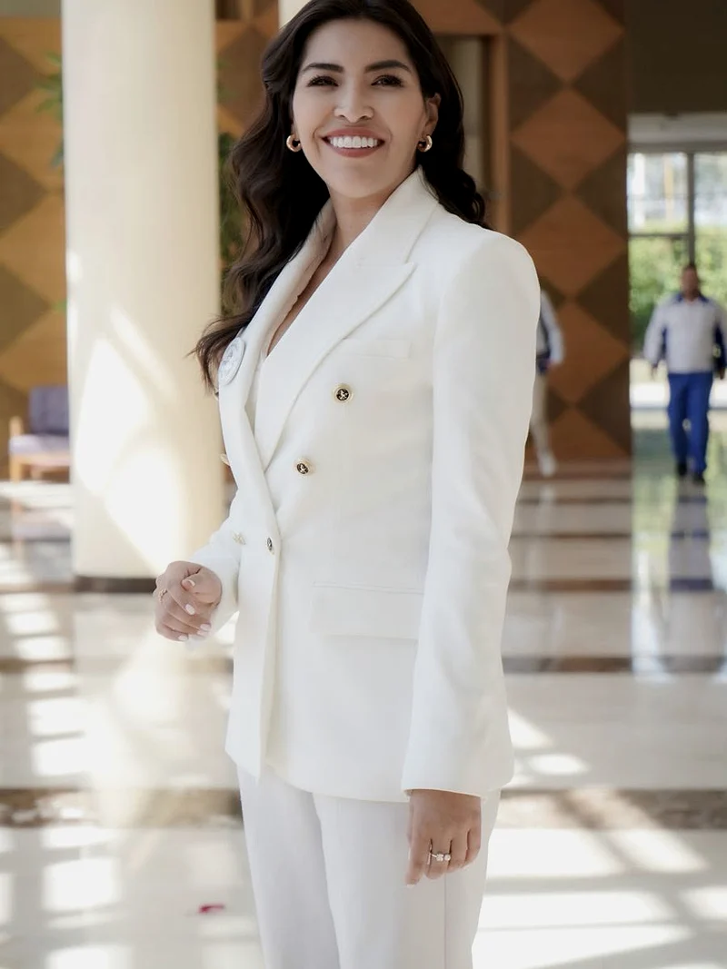 Samantha Aguilar - Asesora Financiera